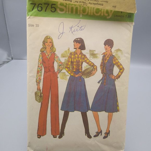 Vintage Sewing PATTERN Simplicity 7675, Misses 1976 Shirt Pants Reversible Vest - Picture 1 of 2